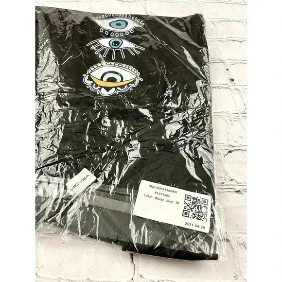 Men's Eye Print Design Black Shirt Short Sleeve Crew Neck Unique Print NEW - Picture 7 of 7